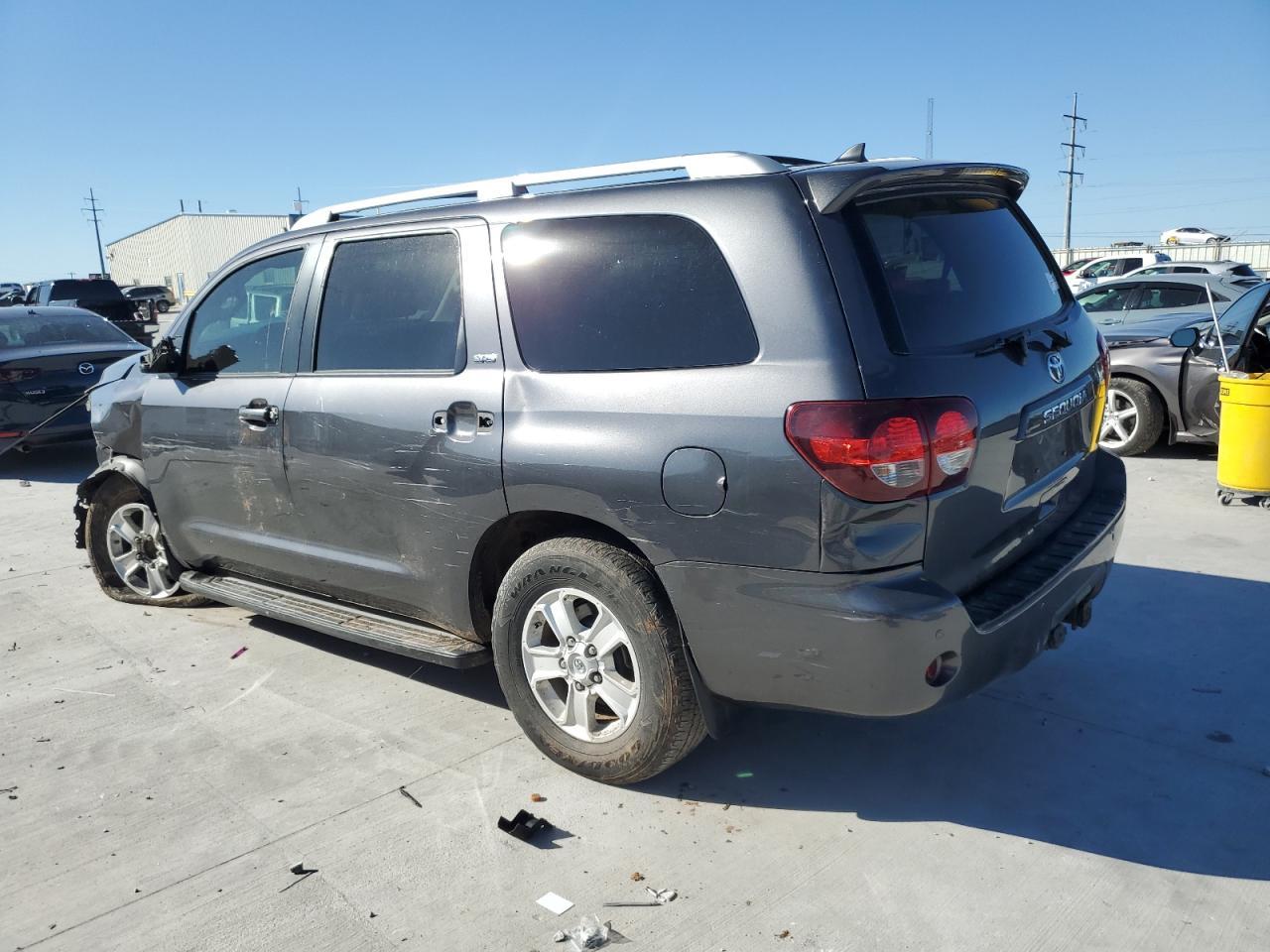 2019 TOYOTA Sequoia
