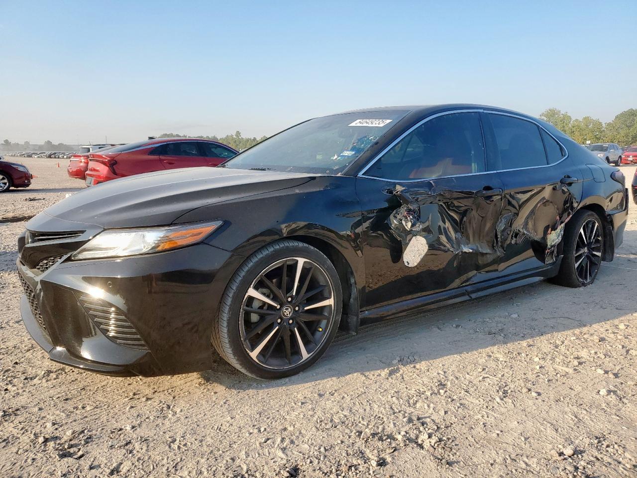 2019 TOYOTA CAMRY