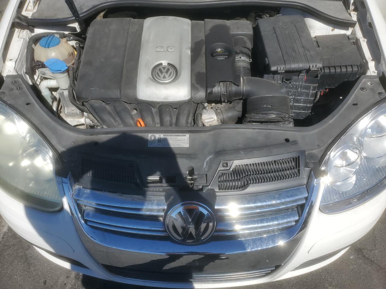 2009 VOLKSWAGEN JETTA