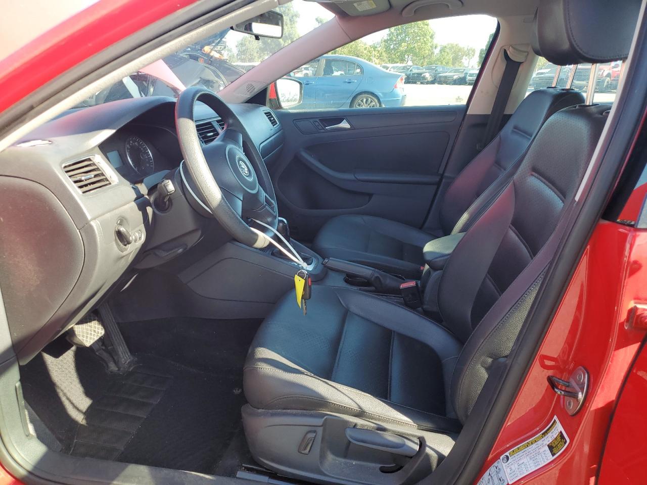 2014 VOLKSWAGEN JETTA