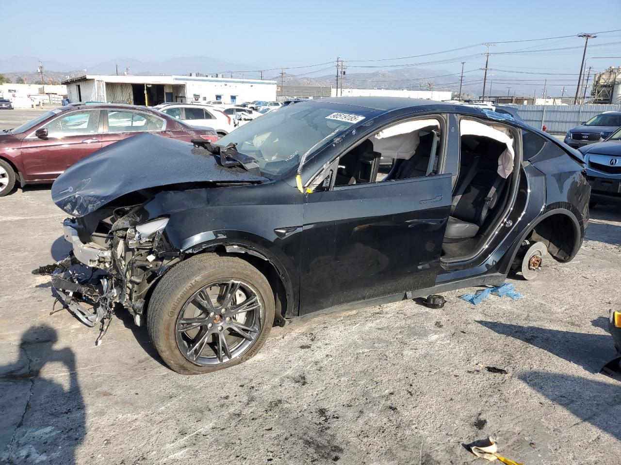 2024 TESLA MODEL Y