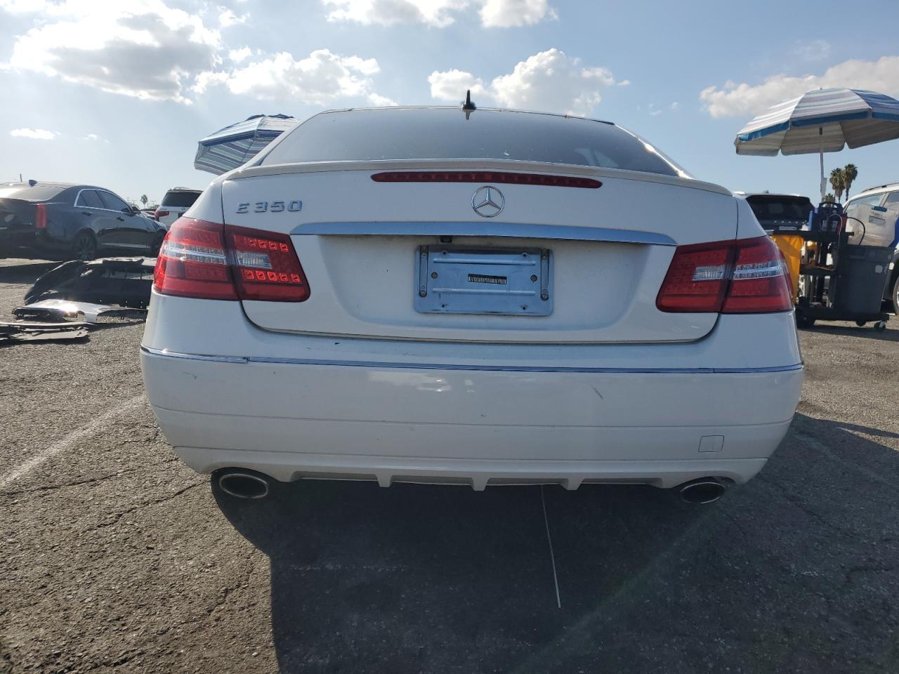 2013 MERCEDES-BENZ E-Class