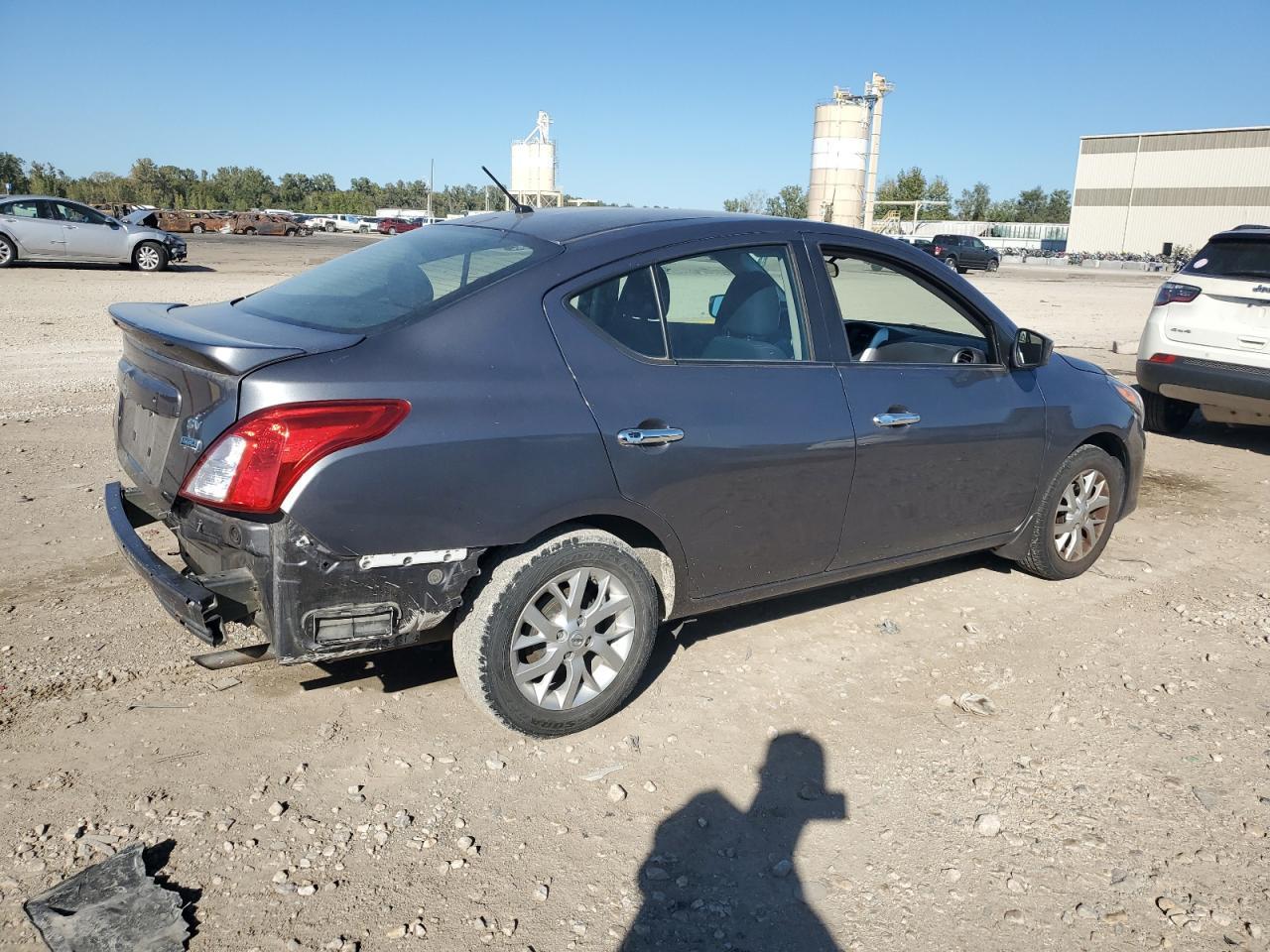 2018 NISSAN VERSA