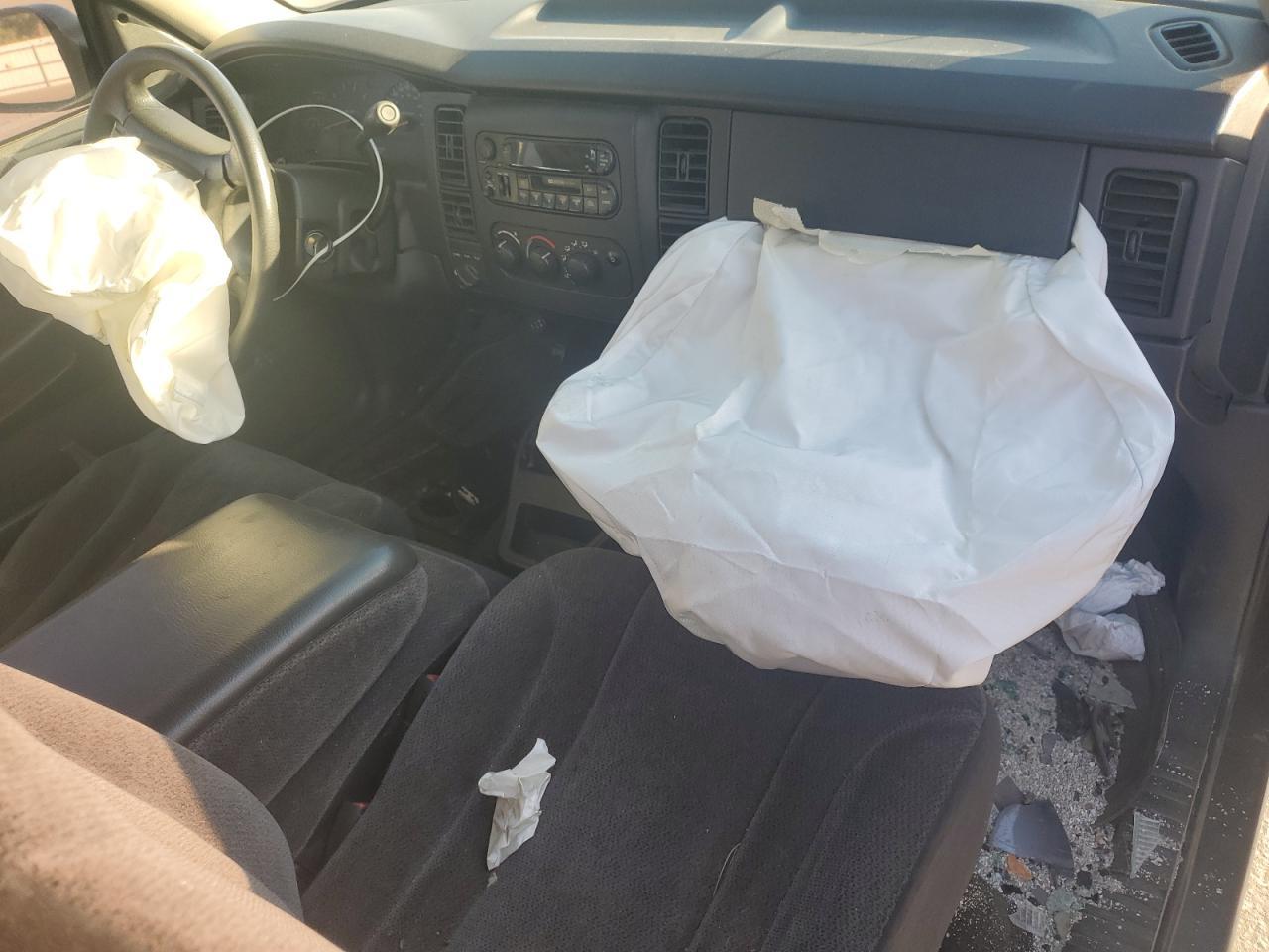 2003 DODGE Dakota