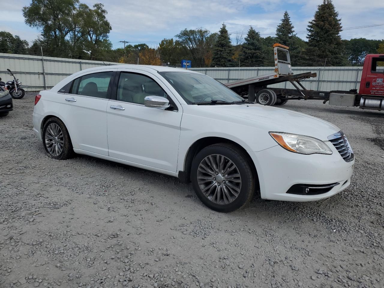 2012 CHRYSLER 200
