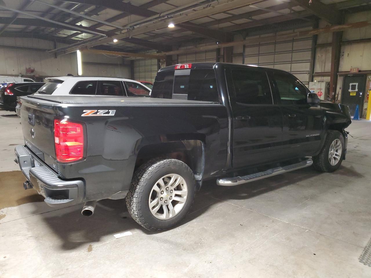 2017 CHEVROLET Silverado