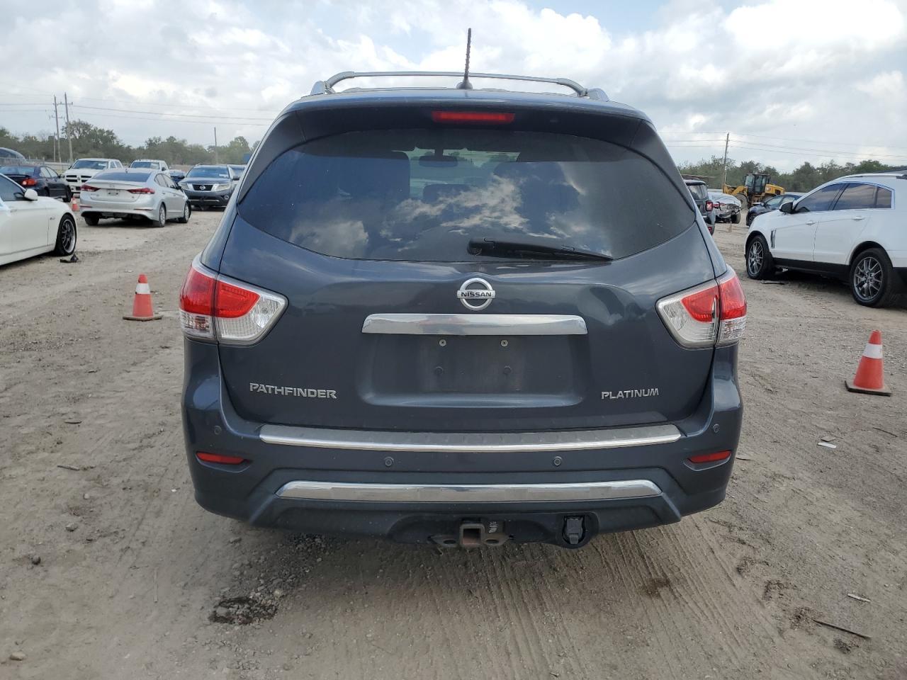 2013 NISSAN PATHFINDER
