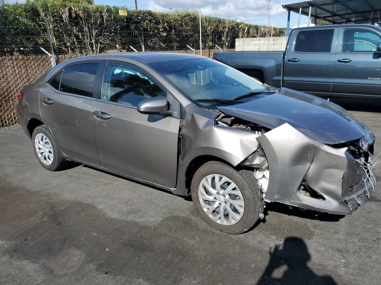 2017 TOYOTA COROLLA