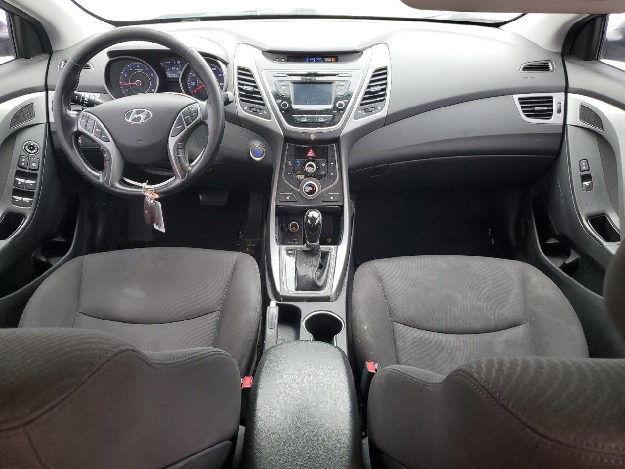 2016 HYUNDAI ELANTRA