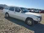 1995 MERCEDES-BENZ E-Class