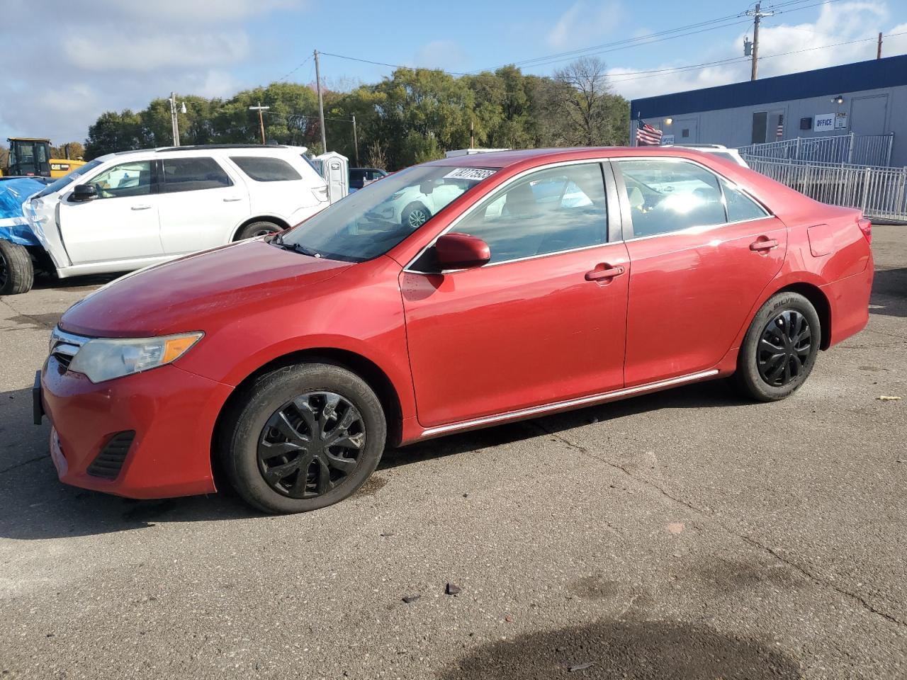 2013 TOYOTA CAMRY