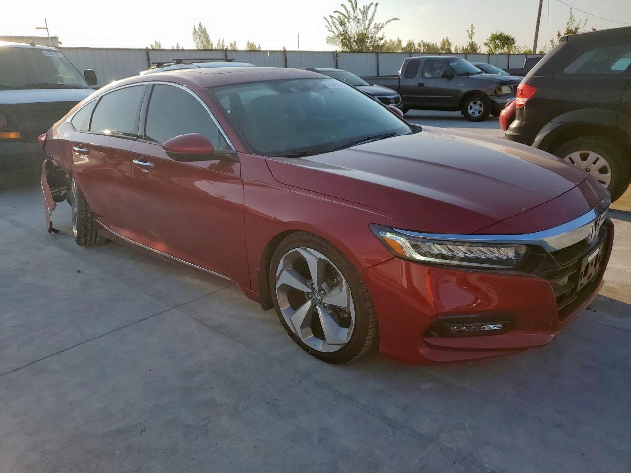 2018 HONDA ACCORD