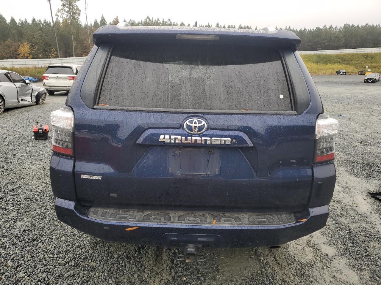 2017 TOYOTA 4Runner