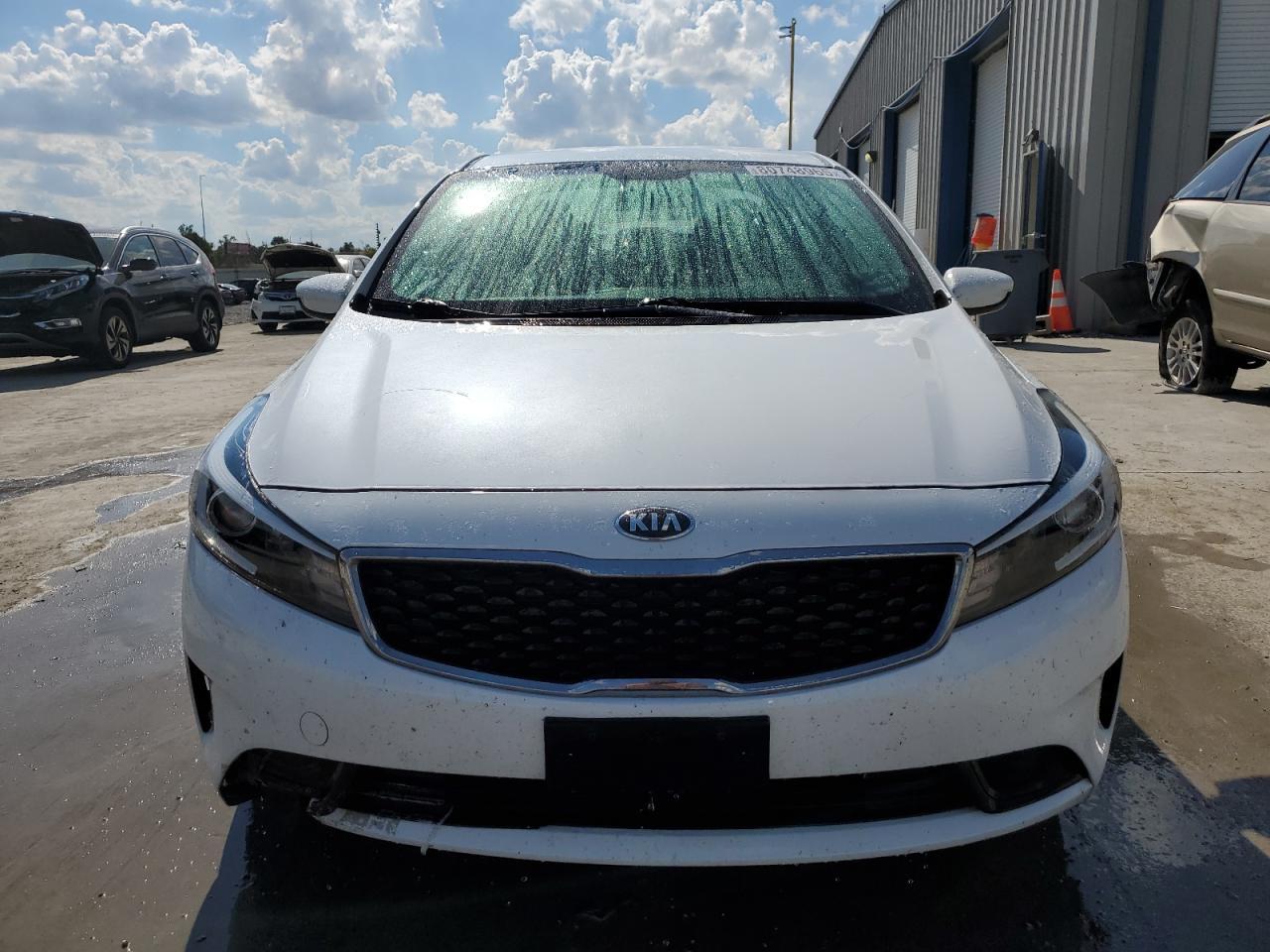 2017 KIA FORTE