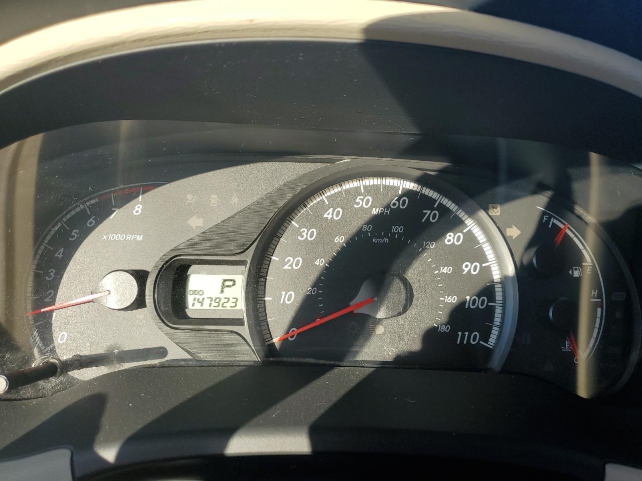 2012 TOYOTA SIENNA