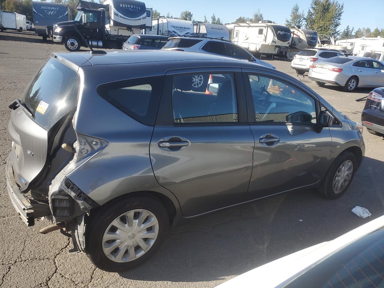 2016 NISSAN Versa Note