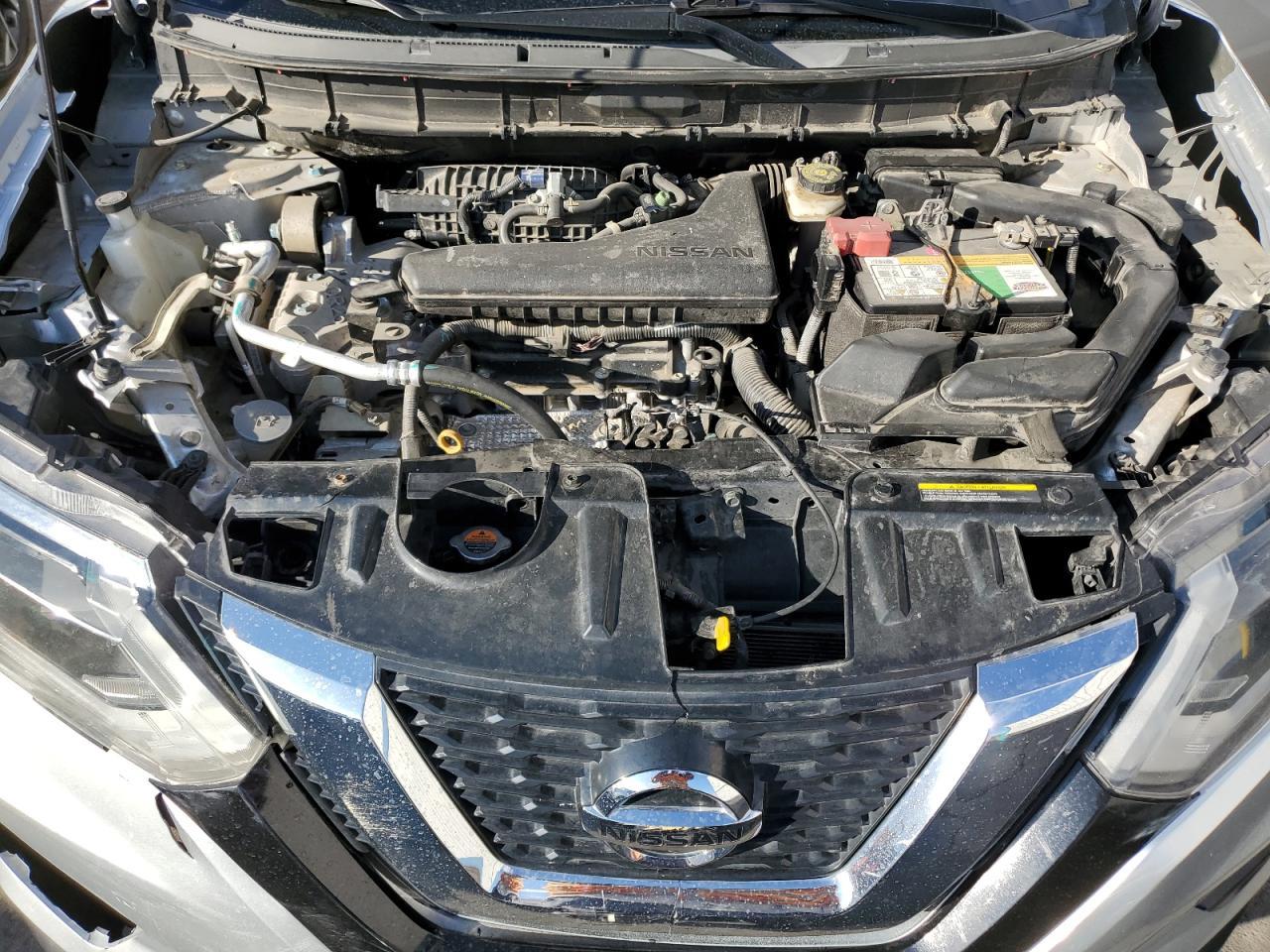 2017 NISSAN ROGUE