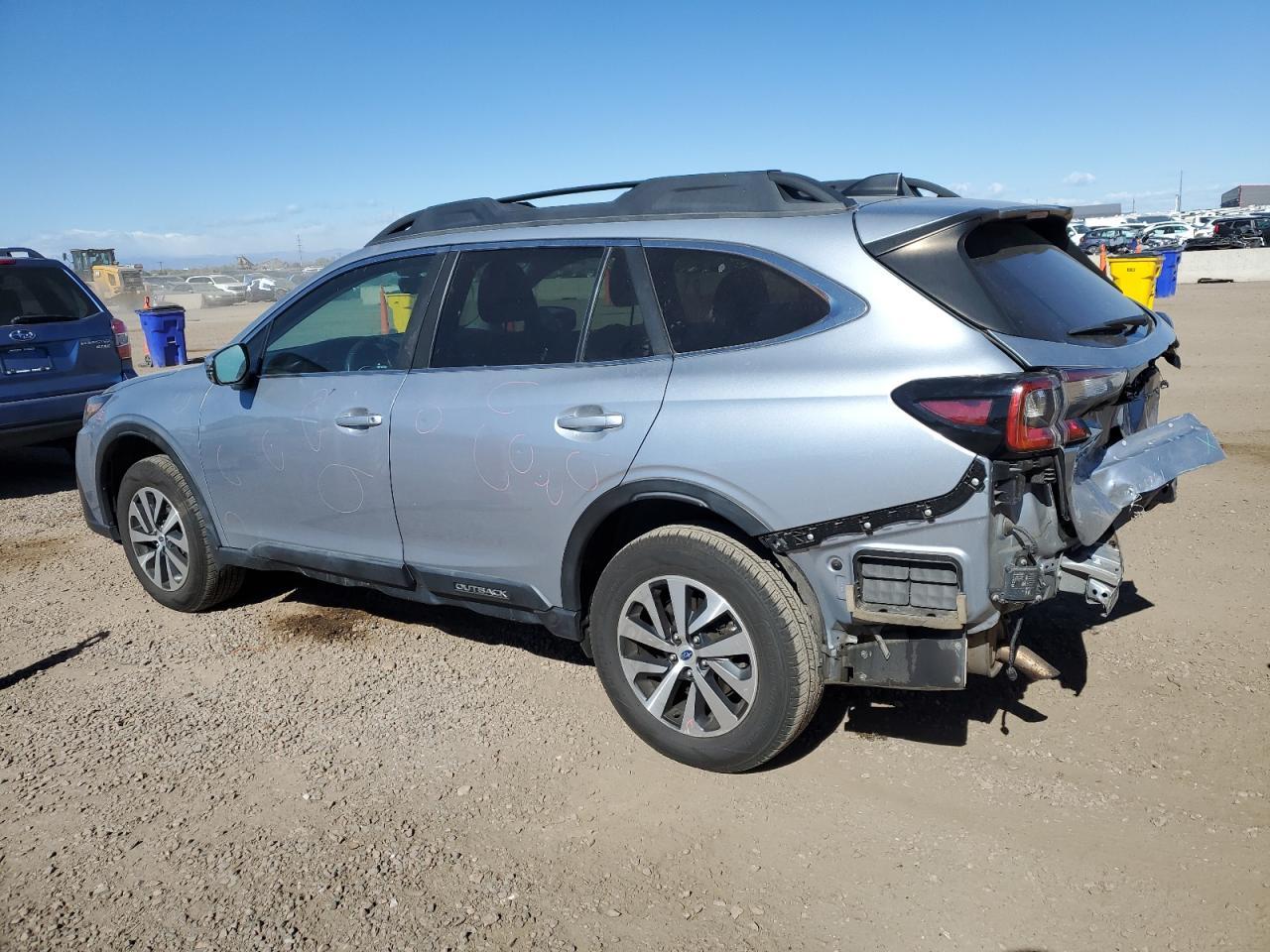 2020 SUBARU Outback