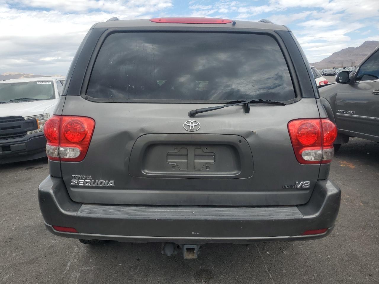 2006 TOYOTA Sequoia