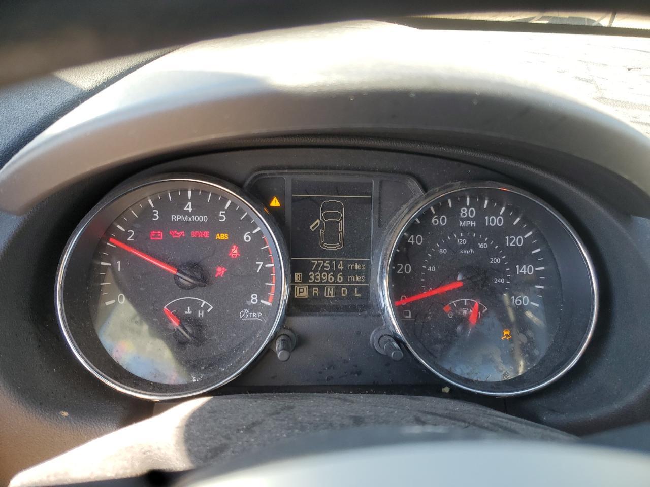 2014 NISSAN ROGUE