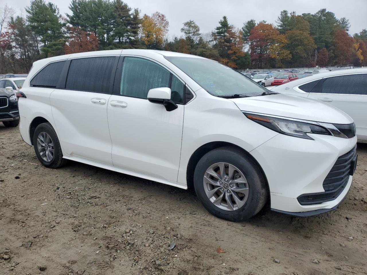 2022 TOYOTA SIENNA