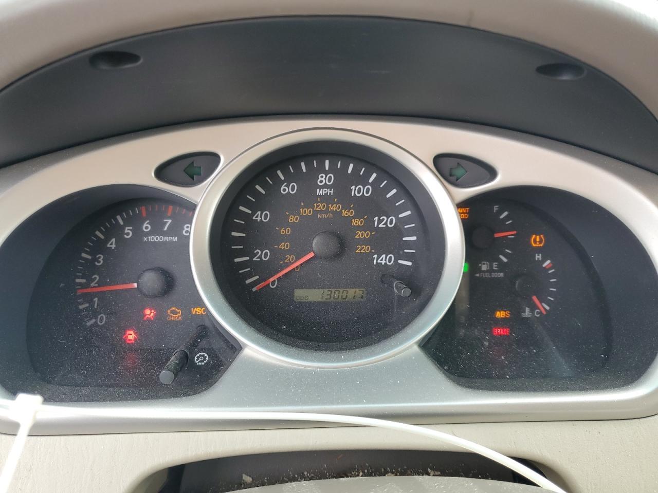 2005 TOYOTA HIGHLANDER