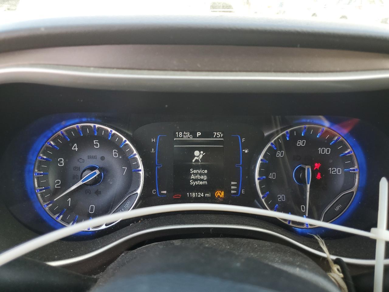 2021 CHRYSLER Voyager