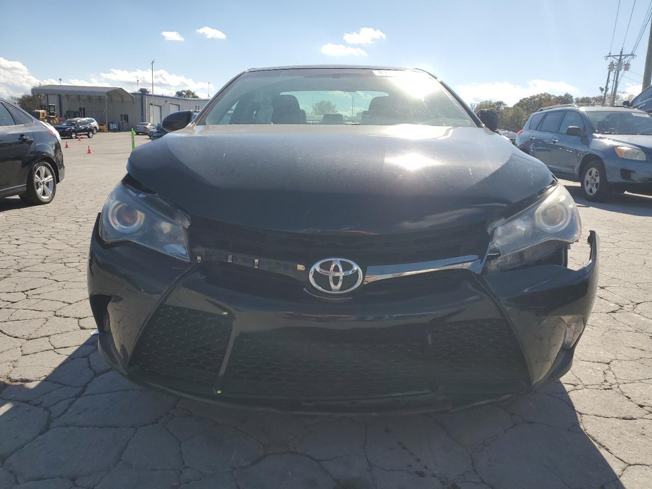 2017 TOYOTA CAMRY