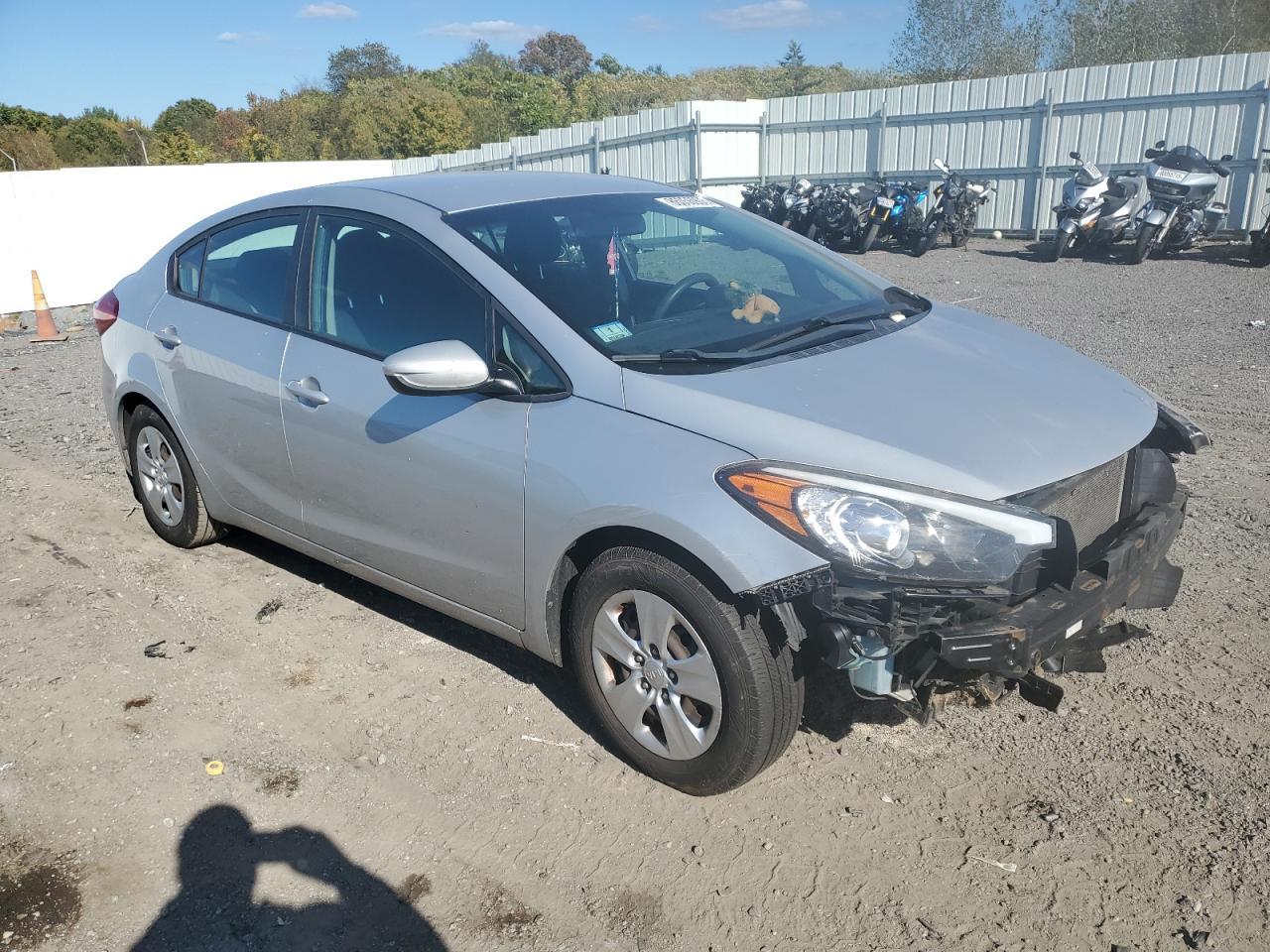 2016 KIA FORTE
