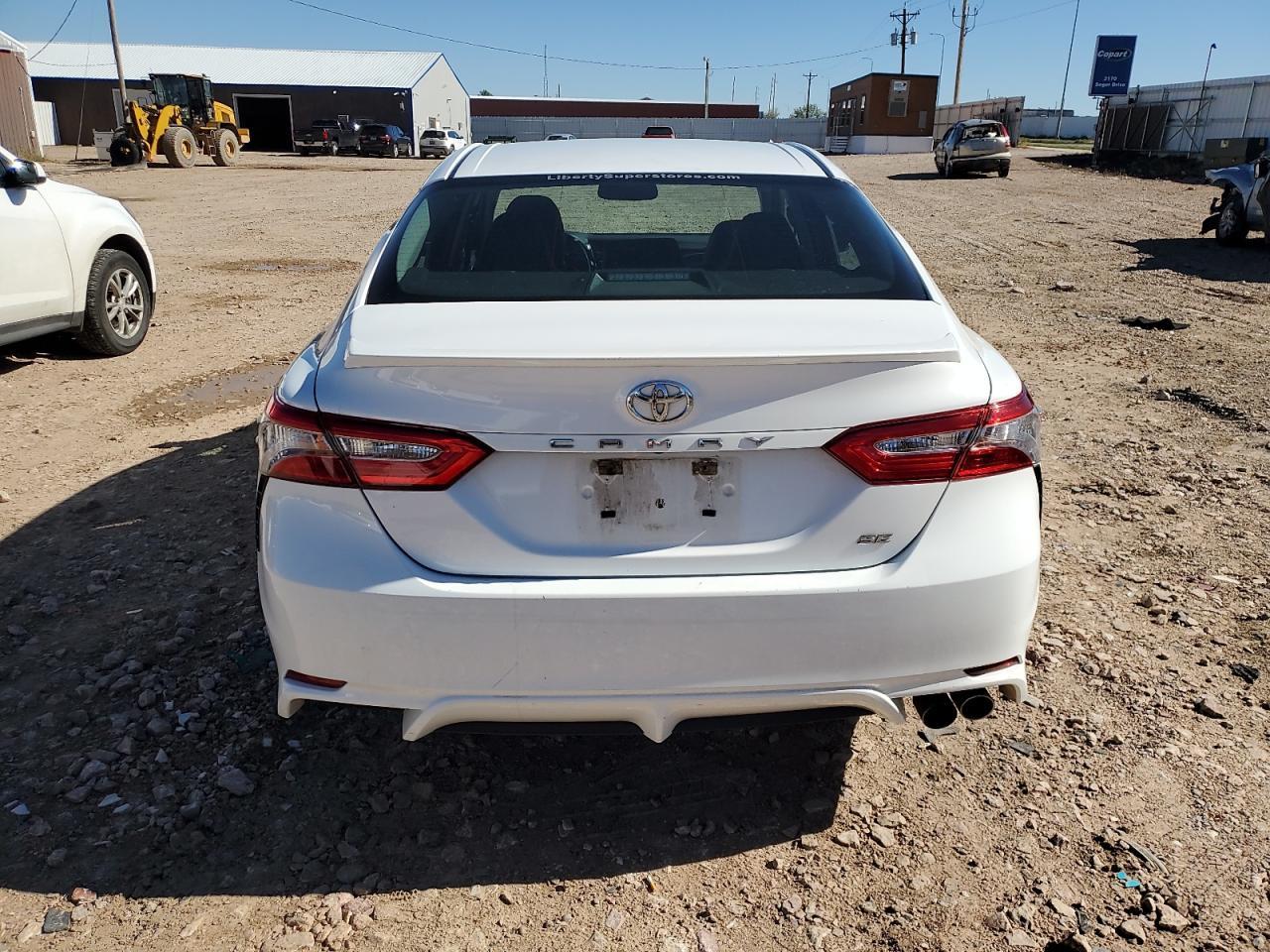 2018 TOYOTA CAMRY