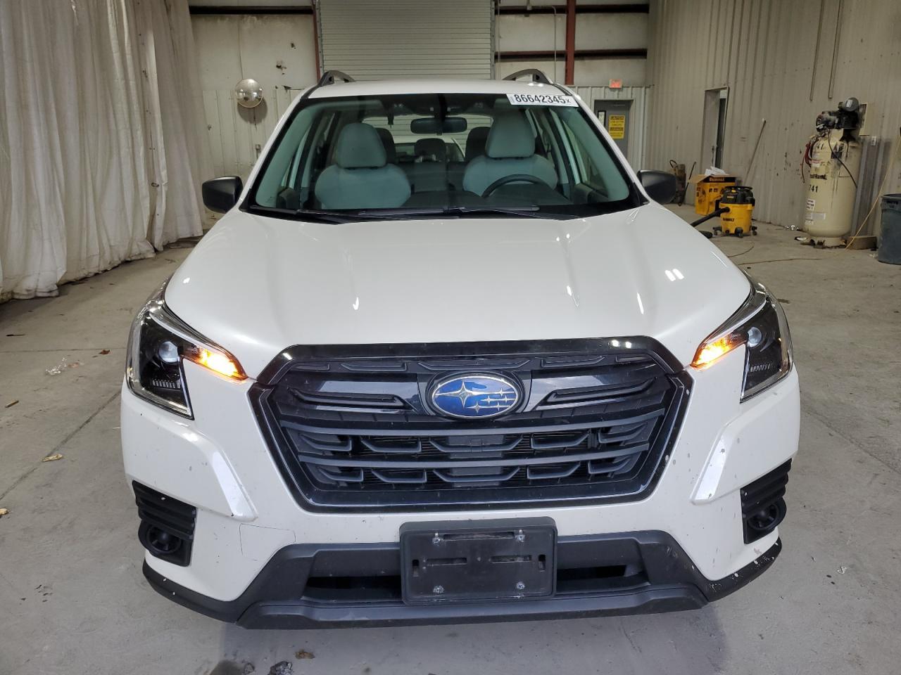 2024 SUBARU FORESTER