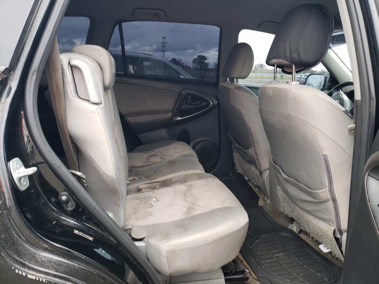 2010 TOYOTA RAV4