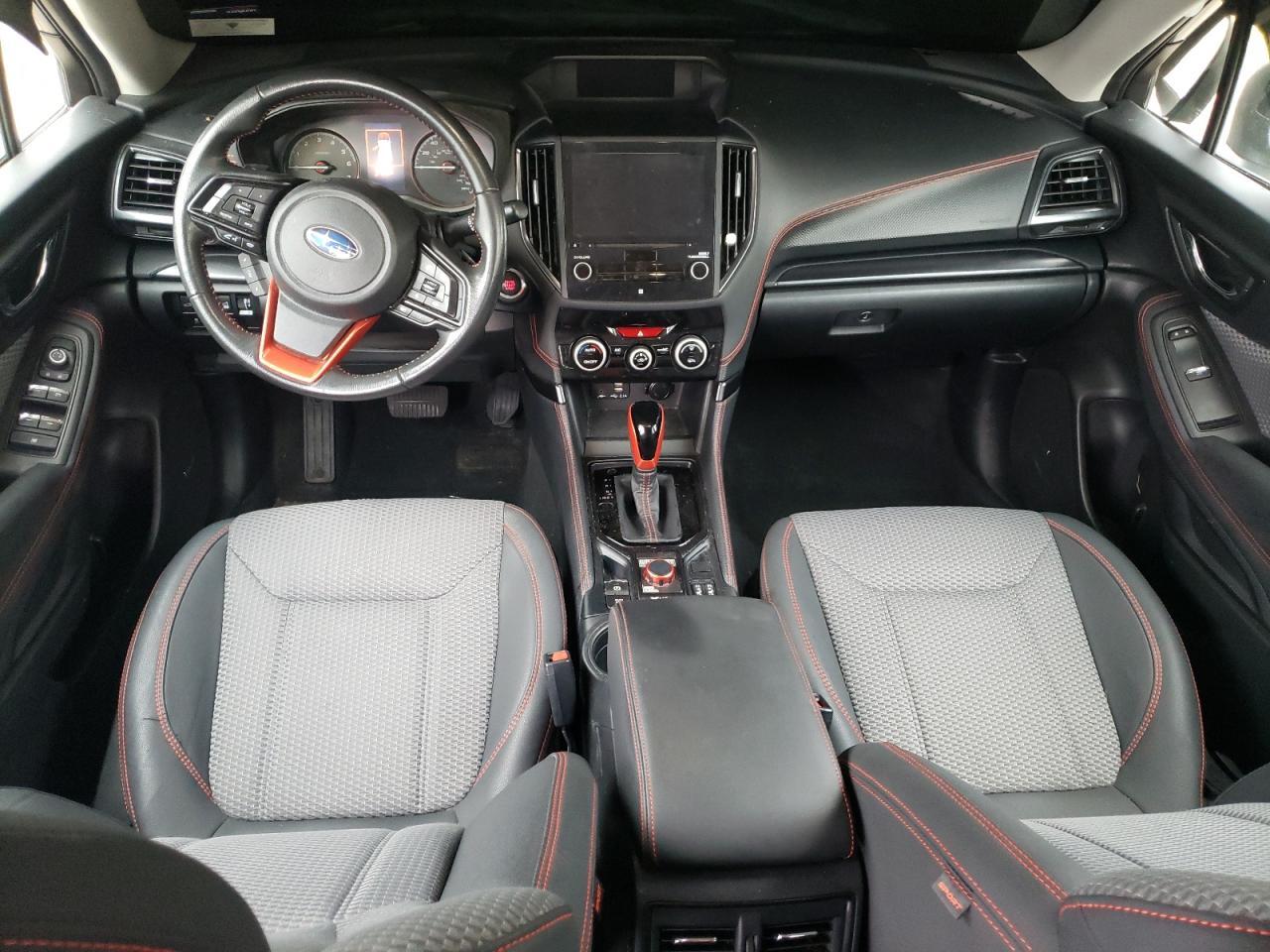 2022 SUBARU FORESTER
