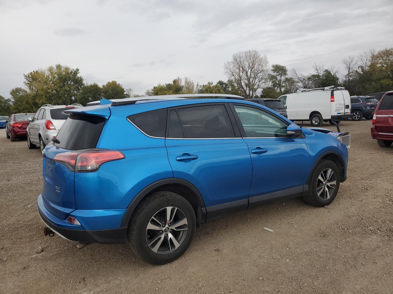 2016 TOYOTA RAV4
