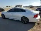 2020 VOLVO S90
