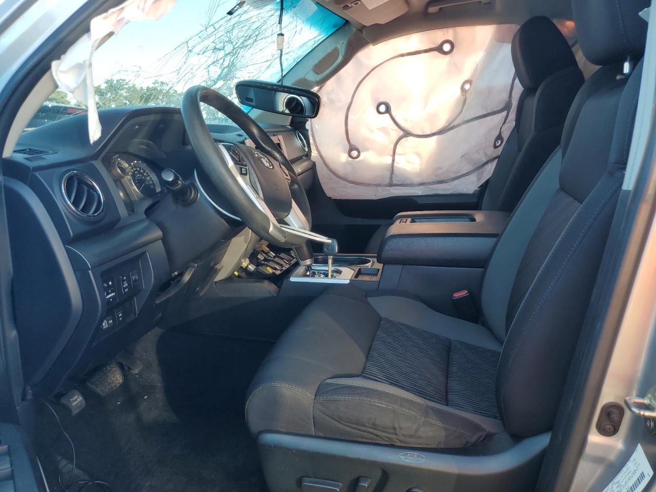 2017 TOYOTA TUNDRA