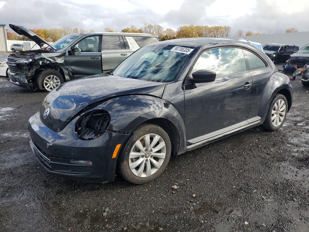 2016 VOLKSWAGEN Beetle