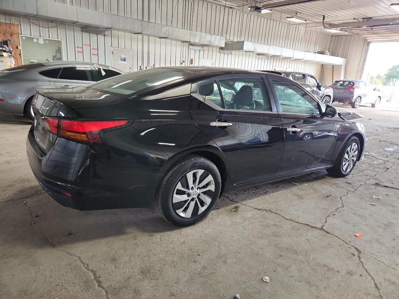 2022 NISSAN ALTIMA
