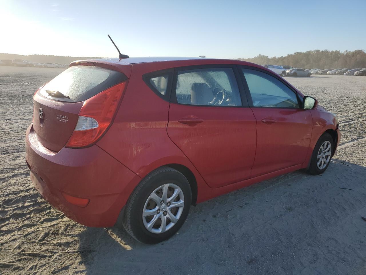 2013 HYUNDAI ACCENT
