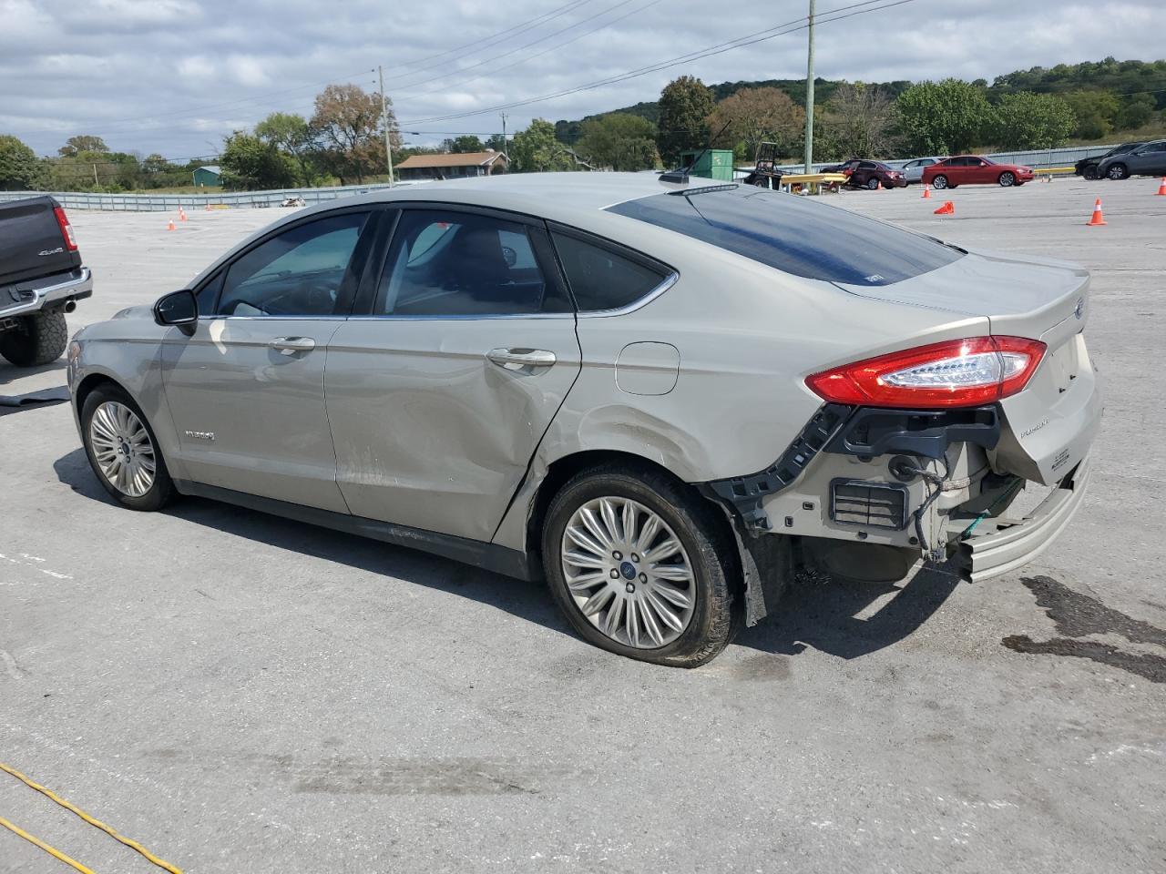 2016 FORD FUSION