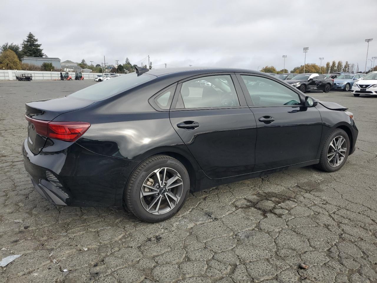 2023 KIA FORTE