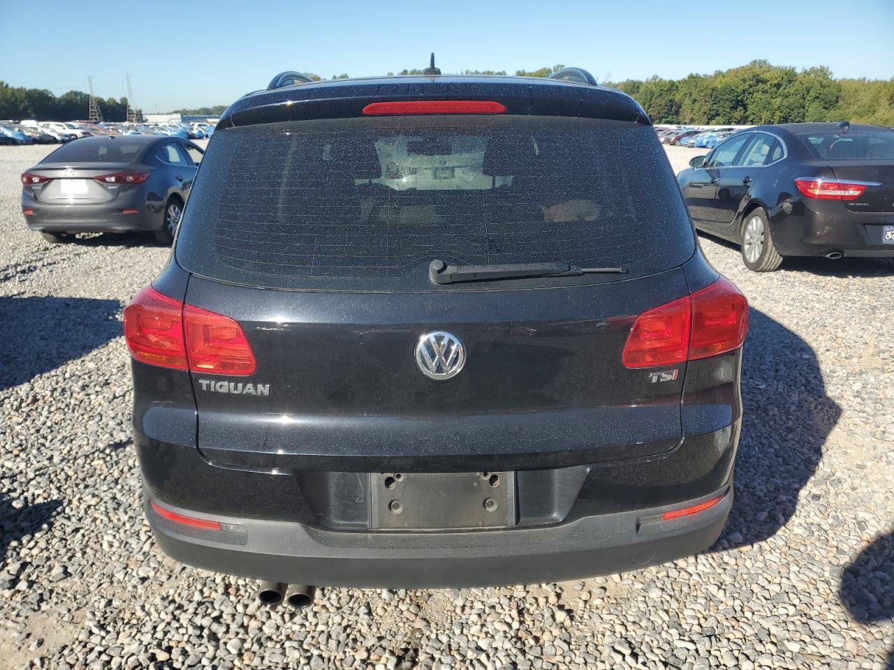 2016 VOLKSWAGEN TIGUAN
