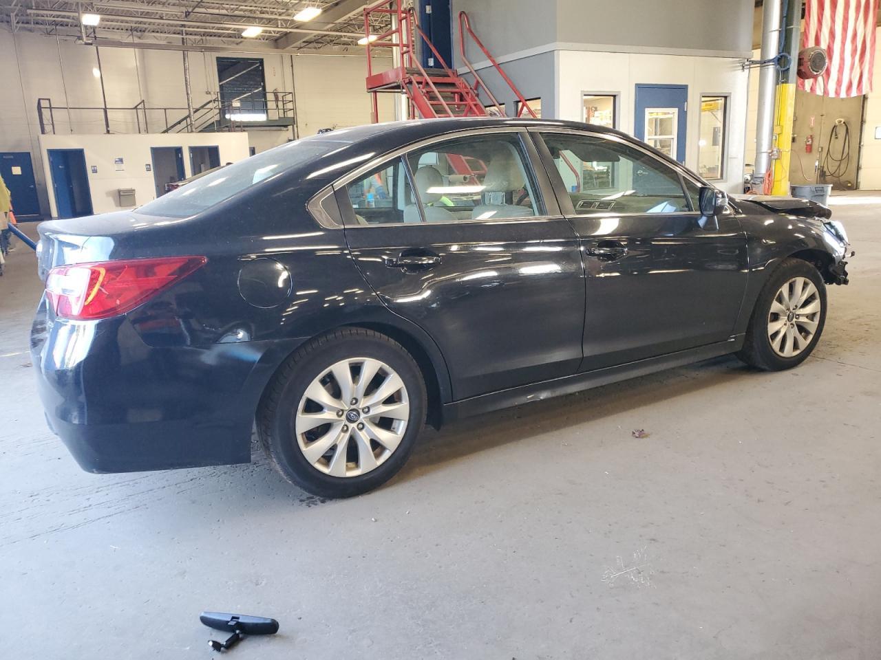 2015 SUBARU Legacy