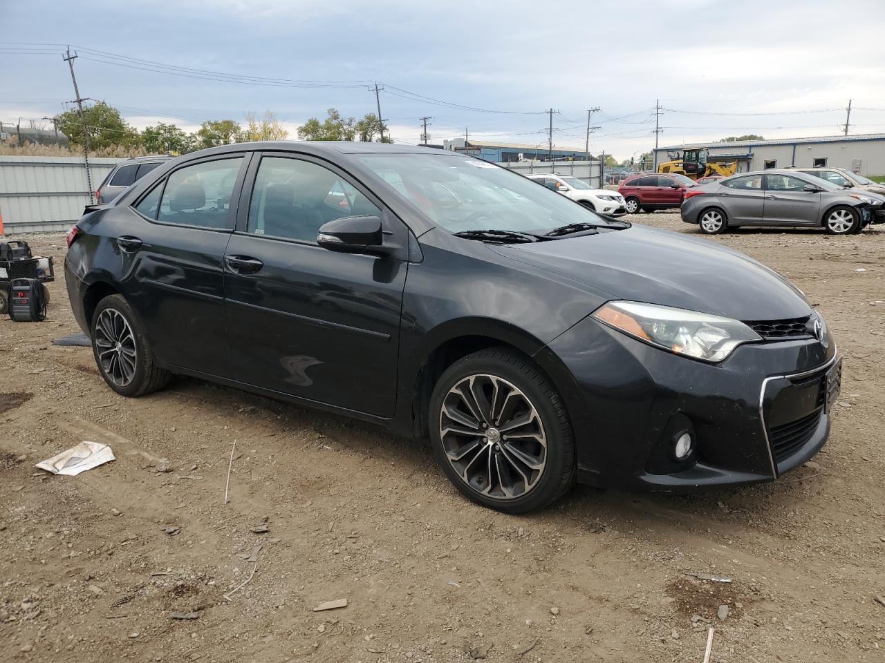 2016 TOYOTA COROLLA