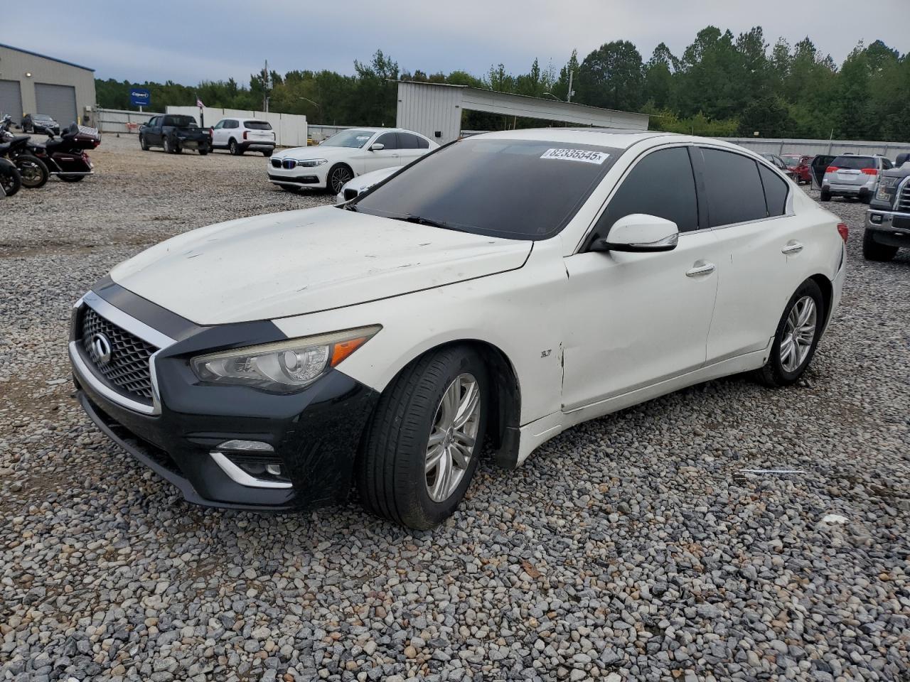 2015 INFINITI Q50