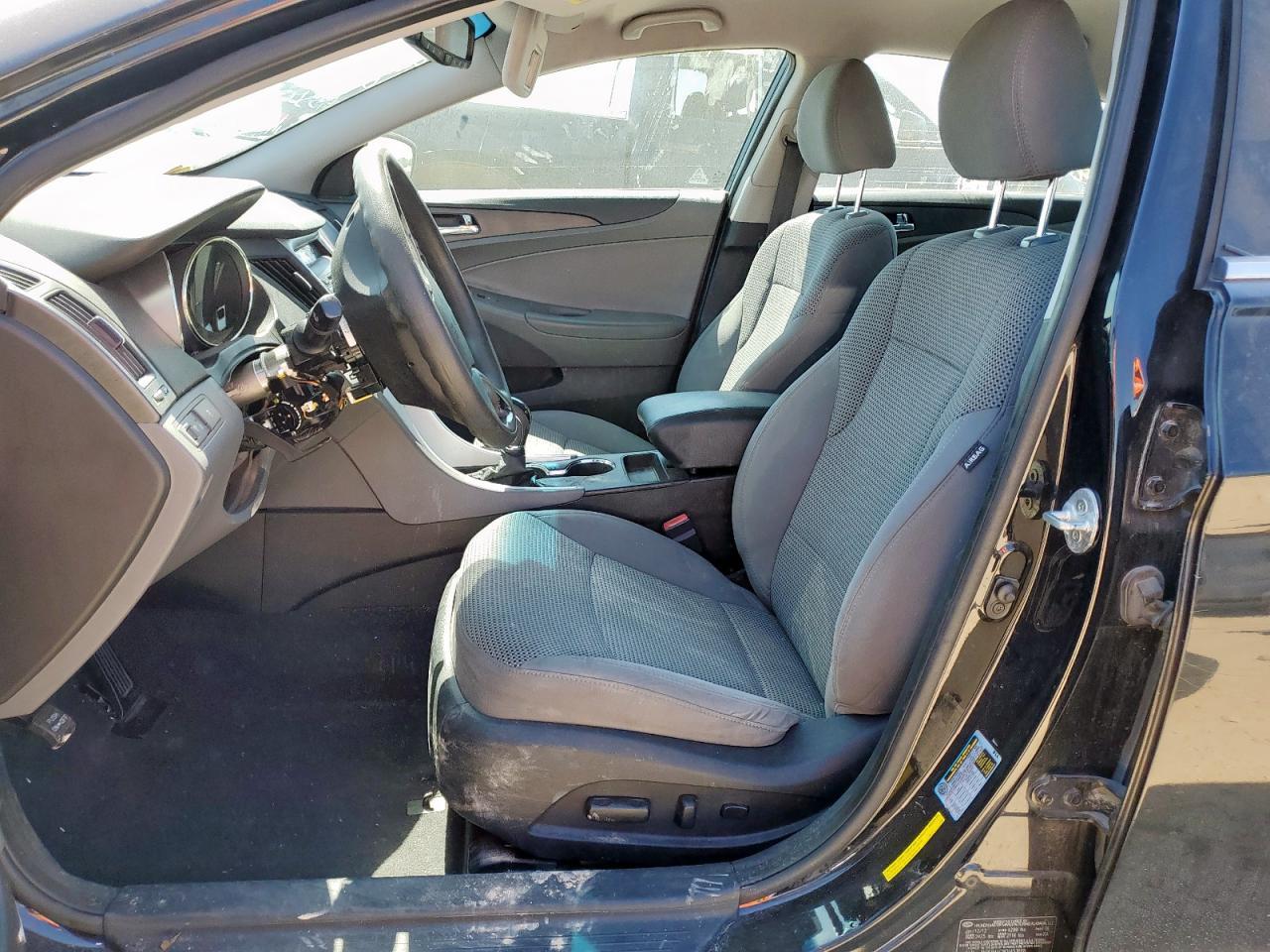 2012 HYUNDAI SONATA