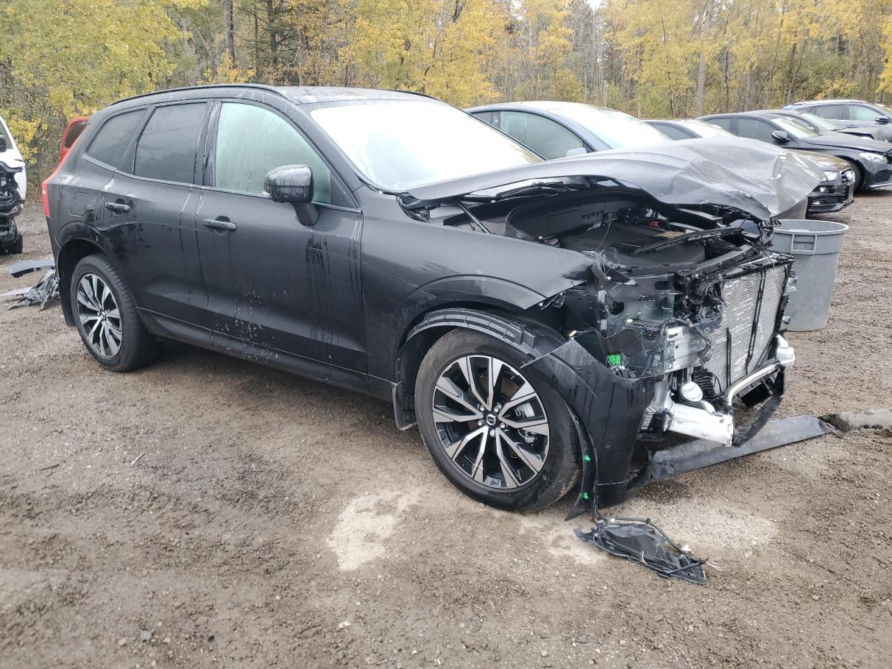 2025 VOLVO XC60