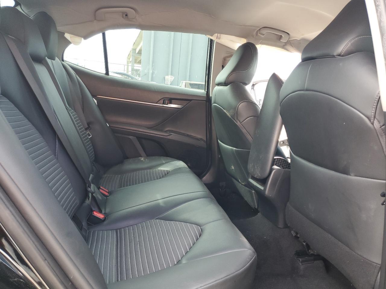 2019 TOYOTA CAMRY
