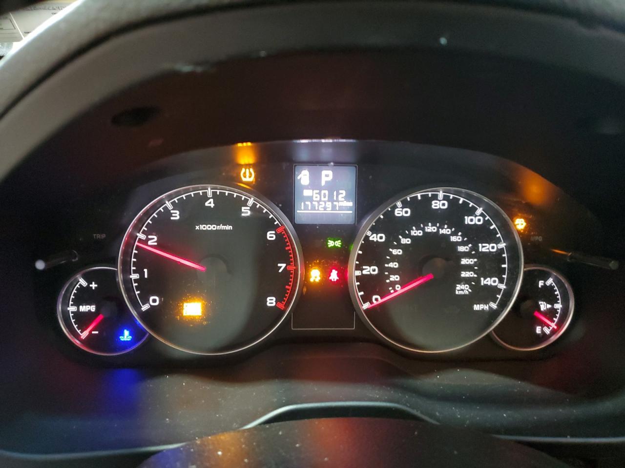 2013 SUBARU Legacy