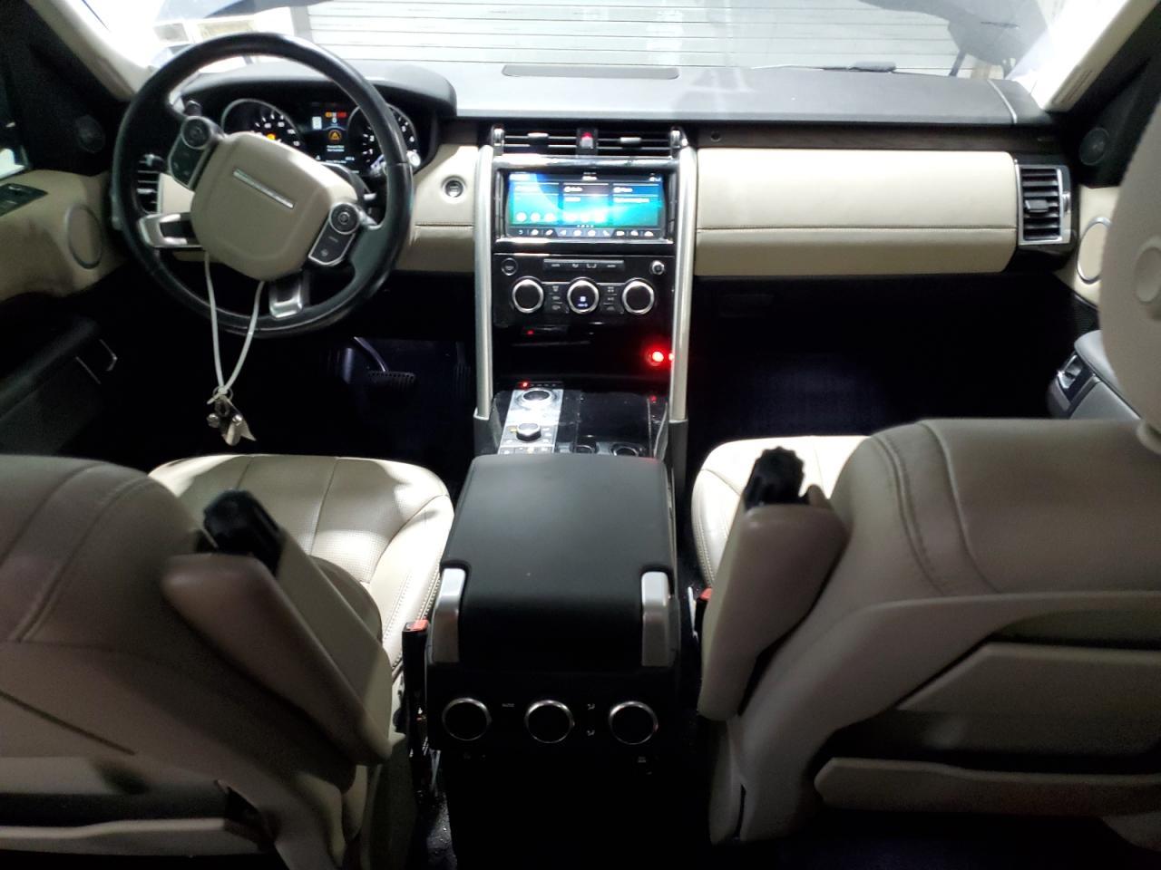 2017 LAND ROVER Discovery